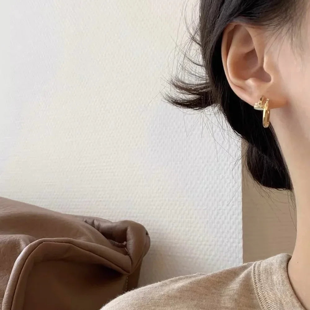Silberfarbene Zirkon-Nagel-Rundohrringe für Frauen Minimalistischer Trendiger Modeschmuck Glänzende Accessoires