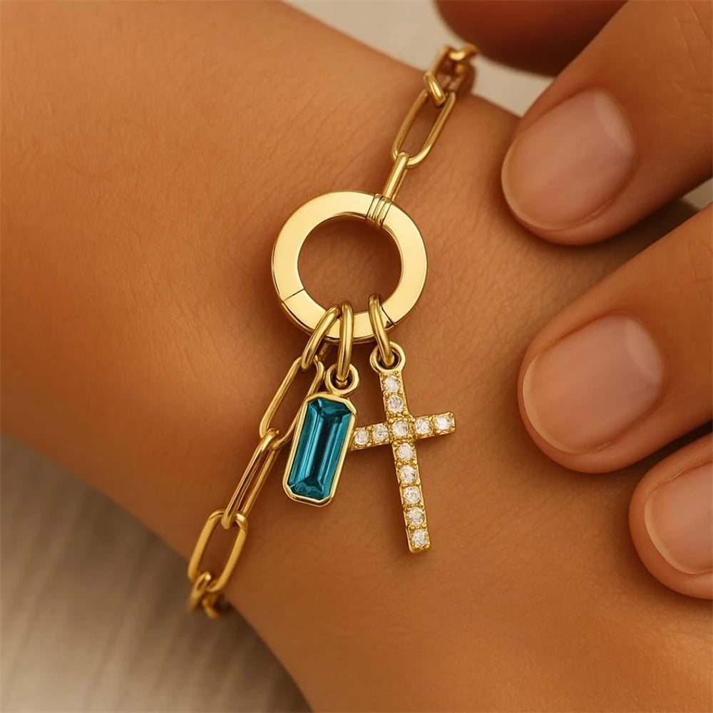 Paperclip Geburtsstein-Kreuz-Charm-Armband Goldfarben Zirkon-Kreuz-Armband Damen Tauf-Schmuck Geschenk für Ehefrau Freundin Mutter
