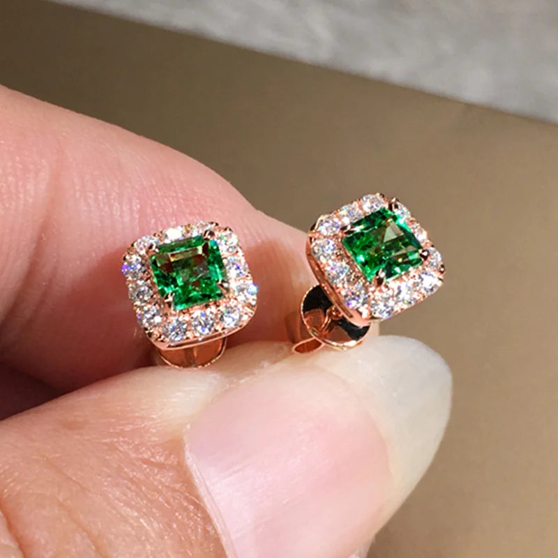 Helle Zirkonia-Ohrstecker